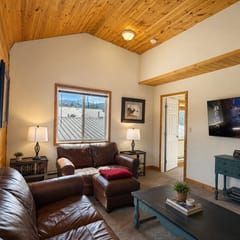 Grand Lake 3BR Downtown + Views