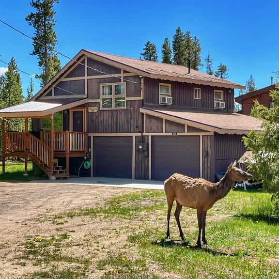 Family Cabin w/Yard Near RMNP & Lake - Image 1